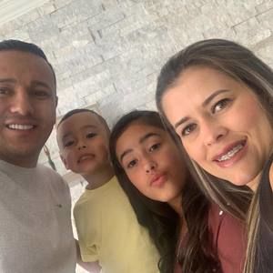 Meet your Posher, Andrea